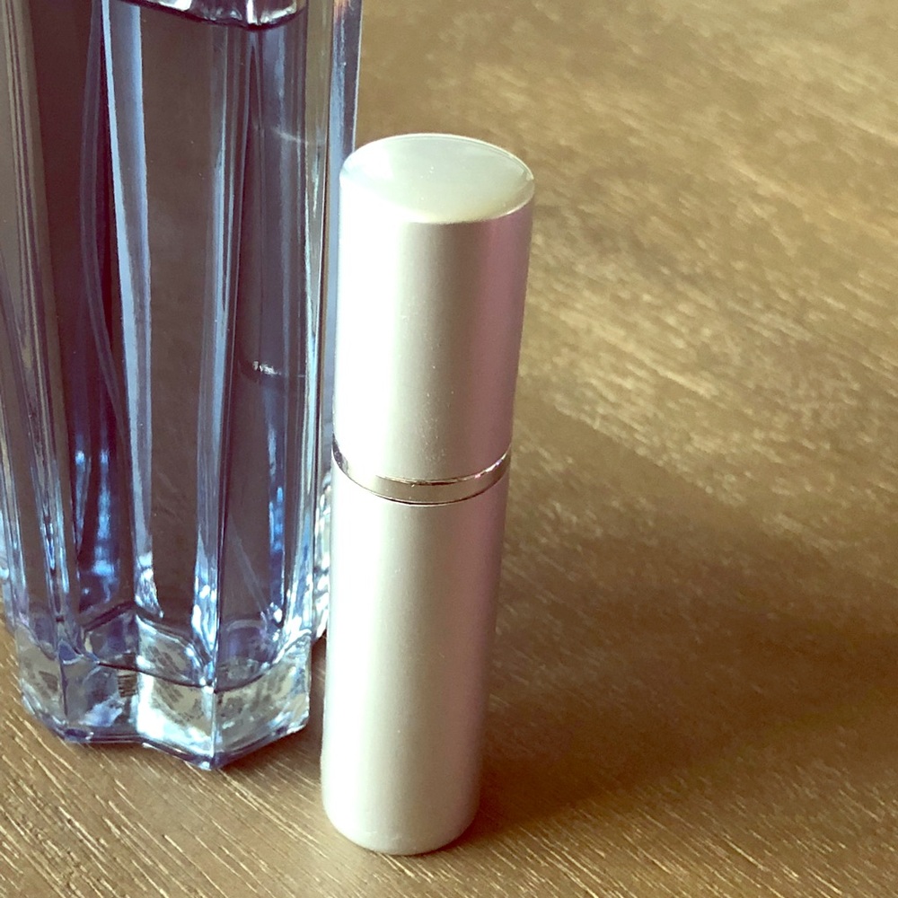 .17oz Thierry Mugler Angel refillable atomizer!